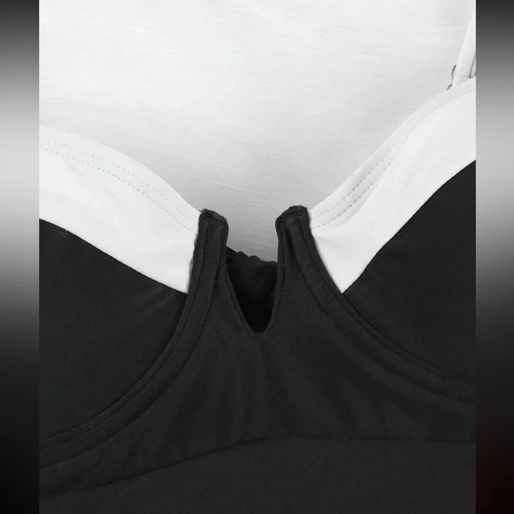 New to Posh C 🔆| Sol Elegante exy V-Neck Black & White Swimsuit - Picture 7 of 8